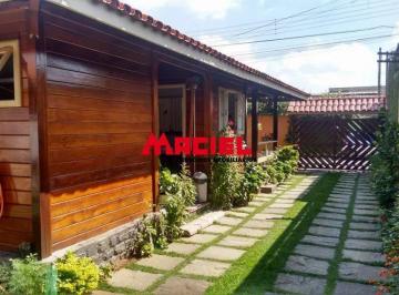Casa · 201m² · 3 Quartos · 3 Vagas · CASA EM RUA PUBLICA Em Jacareí!!!