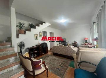 Casa · 213m² · 3 Quartos · 4 Vagas · Excelente sobrado no Parque Martim Cererê (Jd Paulista) - 3 quatos / 1 suíte / 4 vagas