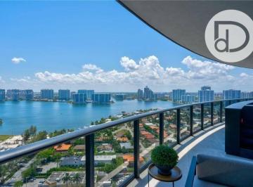 1bc9e8879e5d2274179223a884a4b7f6345ade81 · Apartamento com 3 dormitórios à venda por R$ 30.000.000,00 - Sunny Isles Beach - Miami-Dade County/F