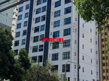 Comercial · 42m² · 1 Vaga · Excelente sal comercial com 42 metros quadrados no coração do Aquarius