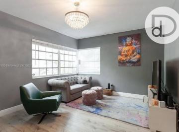 d93bdcb34be7faddd45c5aeaff53a3489ce9f079 · Apartamento com 1 dormitório à venda - Miami Beach  - Miami-Dade County/FL