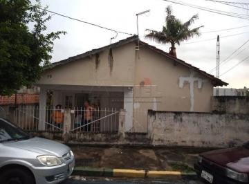 Casa · 149m² · 3 Quartos · 2 Vagas · Casa terrea em terreno de 290 m² - 02 Frentes - Ótima para Investidor por R$ 430.000,00