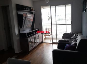 Apartamento · 56m² · 2 Quartos · 1 Vaga · Apartamento no Boulevard Flamboyant - 9º andar