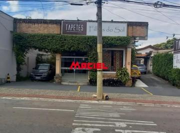 Comercial · 254m² · 1 Vaga · SALÃO COMERCIAL  E A CASA DOS FUNDOS ESTÃO ALUGADO -