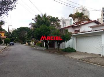 Casa · 260m² · 3 Quartos · 3 Vagas · SOBRADO EM RUA PÚBLICA NO JARDIM ESPLANADA