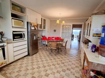 Apartamento · 160m² · 3 Quartos · 2 Vagas · VISTA DEFINITIVA PARA MONTANHAS