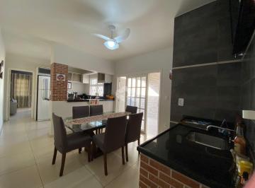360282_iZ667wt0ivJ_36028264678a57482e4.jpg · Casa de 3 dormitórios no Senai, peças amplas + casa anexa