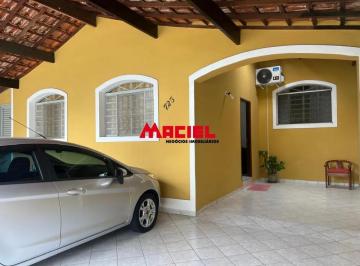Casa · 180m² · 3 Quartos · 4 Vagas · Casa Padrão em São José dos Campos