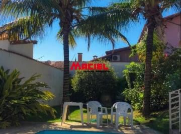 Casa · 190m² · 4 Quartos · 4 Vagas · Casa Padrão em Sao Jose dos Campos