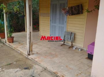 Rural · 300m² · 3 Quartos · LINDA CHACARA NA ZONA NORTE DE SJC