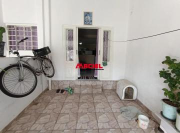 Casa · 350m² · 5 Quartos · 1 Vaga · Casa Sobrado em São José dos Campos