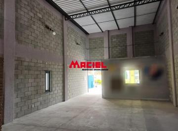 Comercial · 183m² · 4 Vagas · Oportunidade!!! Galpão ou comércio no Urbanova.