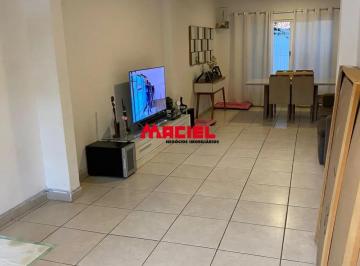 Casa · 206m² · 4 Quartos · 2 Vagas · Casa Sobrado em São José dos Campos