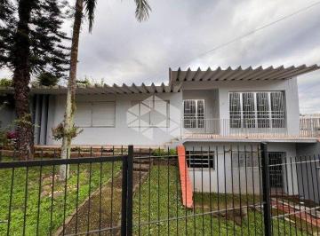 637904_i4VUwsFG3C_63790466bdfb67cc42a.jpg · Casa com 4 dormitórios no Centro de Santa Cruz do Sul