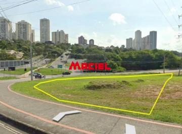 Terreno · 1799m² · 40 Vagas · TERRENO COMERCIAL - ÁREA NOBRE - ACESSO FÁCIL -