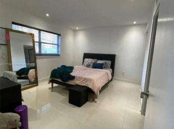 4ac7d66c573068100f784869e9322c297e439c71 · Apartamento com 1 dormitório à venda - Miami Beach  - Miami-Dade County/FL