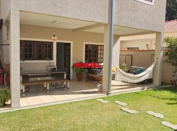 Casa · 147m² · 3 Quartos · 2 Vagas · Sobrado Espetacular no Jardim América