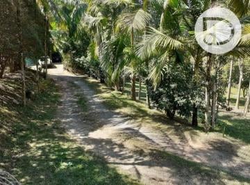 d006a9d97ef3afe946253c0149c6d9f1141dee1f · Chácara com 2 quartos à venda, 5000 m² por R$ 900.000 - Arataba I - Louveira/SP