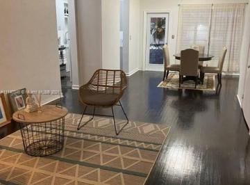 b297832440cec93568724ee3def99c9b724634fb · Apartamento com 1 dormitório à venda por R$ 1.235.000,00 - Miami Beach  - Miami-Dade County/FL