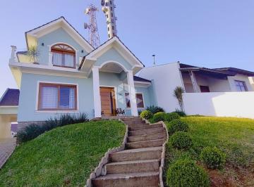 438965_iKv677_43896564ef76347af22.jpg · Casa em alvenaria na Linha João Alves, 3 suítes, garagem coberta, 4 banheiros, 3 vagas de garagem.