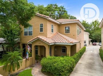 f0f47d1b25f10a52599aba0014e54f85c148eeb6 · Village com 4 dormitórios à venda, 188 m² - Orlando/Flórida