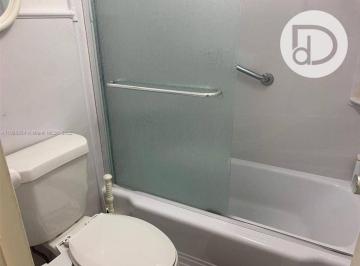f3b301b0ec43cf366c87f8cbb0b5ad8f62716043 · Apartamento com 1 dormitório à venda - Miami Beach  - Miami-Dade County/FL