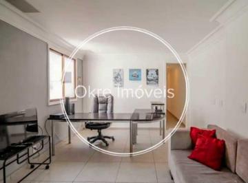 Apartamento · 436m² · 4 Quartos · 2 Vagas · Cobertura linear, 4 quartos, varanda, 2 vagas direito  a Laje