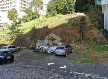 465386_i1iBV9vg05L62j_4653866514d739019ea.jpg · Amplo terreno próximo ao centro da cidade