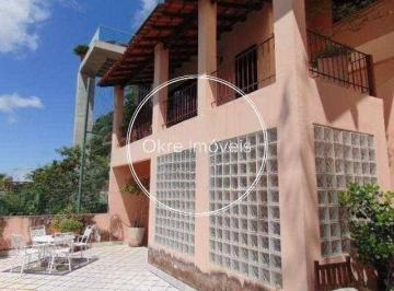 Casa · 430m² · 4 Quartos · 3 Vagas · Casa com 4 quartos no Humaitá!