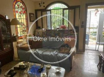 Casa · 203m² · 4 Quartos · Oportunidade: casa duplex de vila com 4 quartos em Botafogo!