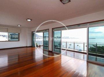 Apartamento · 205m² · 4 Quartos · 3 Vagas · Apartamento com 4 quartos (2 suites) à venda na Urca