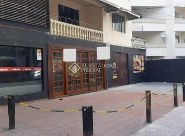 410884_iFumDpnae48gs17z6vN_410884656f58dc25072.jpg · Casa comercial a 150 metros do mar no centro de Balneário Camboriú