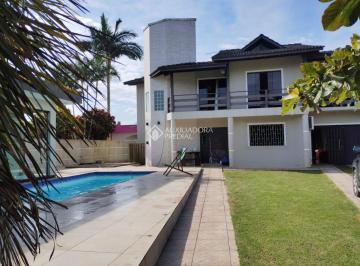 Casa · 300m² · 4 Quartos · Excelente Casa à Venda