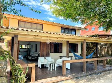 Casa · 130m² · 4 Quartos · Casa na Praia da Barrinha