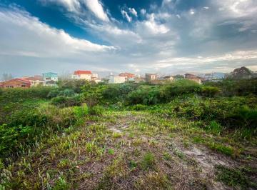 446394_iDN3H39062J3m5_446394652d99386b44d.jpg · Amplo Terreno na Praia da Ribanceira em  Imbituba, SC - Vista para o Mar