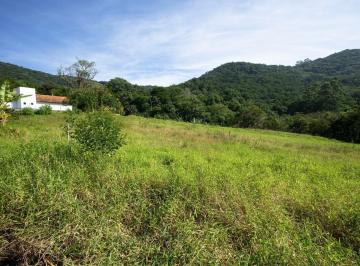 446357_iyhj320jJ822n0012U834_446357652d865a052a2.jpg · Amplo terreno no Bairro Encantada próximo de Cachoeiras