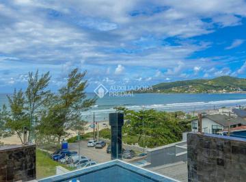 Casa · 175m² · 3 Quartos · Casa com Vista Mar completamente mobiliada em Garopaba