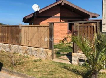 Casa · 90m² · 2 Quartos · Casa com matricula no quinta dos açores