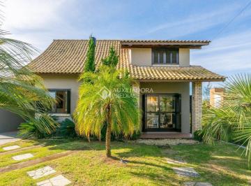 Casa · 159m² · 3 Quartos · 3 Vagas · Casa 3 Dormitórios 100m do mar na Barra de Ibiraquera