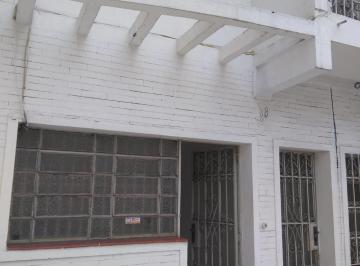 Casa · 128m² · 4 Quartos · 2 Vagas · Sobrado à venda em Campinas, Centro, com 4 quartos, com 128 m²