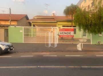 Casa · 238m² · 4 Quartos · 4 Vagas · Casa3 suítes em Jardim América - Goiânia