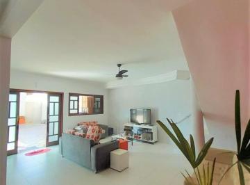 Casa · 246m² · 4 Quartos · 3 Vagas · UM LINDO SOBRADO NO JARDIM SANTA MARIA