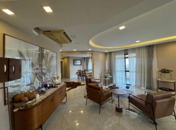 Apartamento · 403m² · 2 Quartos · 2 Vagas · Apartamento de alto padrão à venda no Residencial Villa Borghese em Foz do Iguaçu.
