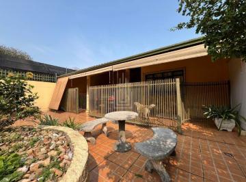 Casa · 175m² · 2 Quartos · 3 Vagas · Casa à Venda na Vila A em Foz do Iguaçu.