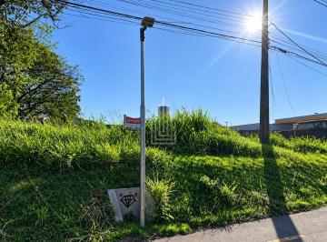 Terreno · 643m² · Terreno à venda na Avenida Tancredo Neves em Foz do Iguaçu.