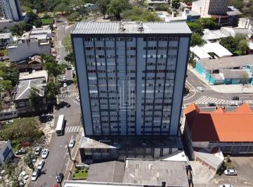 Casa · 342m² · 1 Quarto · 1 Vaga · Apartamento Duplex à venda no Edifício Banestado em Foz do Iguaçu.