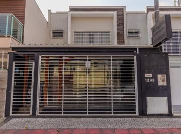 Casa · 180m² · 3 Quartos · 2 Vagas · Casas 3 quartos 180m² Centro Balneário Camboriú
