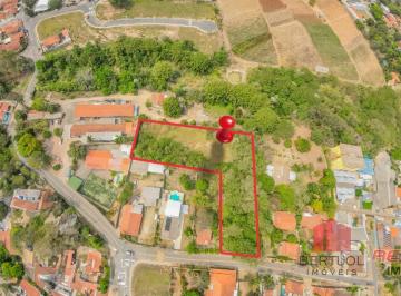 Terreno · 4580m² · Terreno/Área localizado no Pinheirinho para uso comercial/residencial