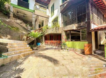 b68a69195f073c219fa2cd7d9929a50df2d16800 · Casa com 5 dormitórios para alugar, 600 m² por R$ 7.850,00/mês - Pendotiba - Niterói/RJ