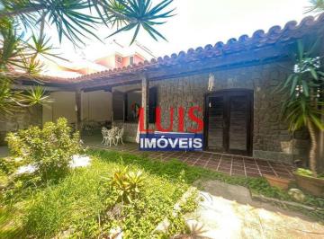 a5d7f17ce654bbad73bea259e46a2e61006c7550 · Excelente casa com 6 dormitórios à venda, 320 m² por R$ 950.000 - Itaipu - Niterói/RJ - CA5829
